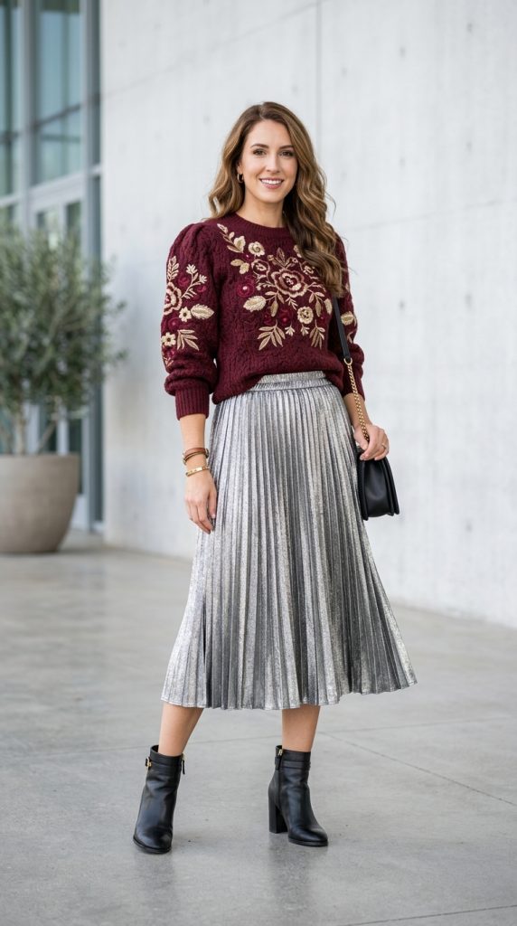 Silver metallic midi skirt with a chunky knit